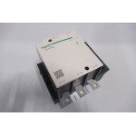 NEW Schneider LC1 F185M7   3 Pole 180A 100kW 220 VAC Contactor